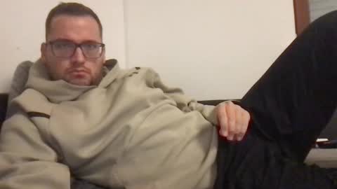 bobbele94 online show from October 30, 7:14 pm