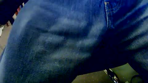 Snapshot of bobbie420_ chatting on January 18, 2:47 am bobbie420_ online show from January 18, 2:47 am