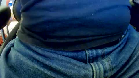 Snapshot of bobbie420_ chatting on February 18, 2:51 am bobbie420_ online show from February 18, 2:51 am