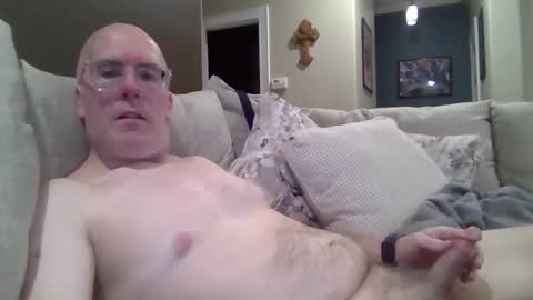 bobblehead31382 online show from February 19, 10:39 pm