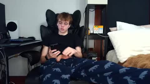 bobby72738 online show from September 25, 2:48 am