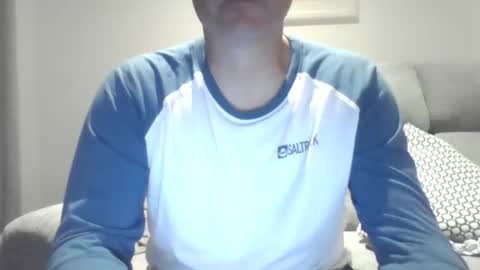 bobby_113 online show from September 18, 12:34 am