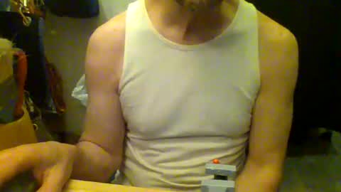Snapshot of bobbycock4u chatting on February 6, 3:06 am BobbyCock4U online show from February 6, 3:06 am