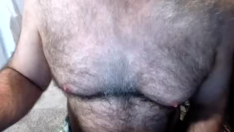 Snapshot of bobbyhill27b chatting on July 14, 2:23 pm BobbyHill27b online show from July 14, 2:23 pm
