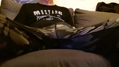 Snapshot of bobbylee50 chatting on February 22, 12:58 pm Bobby online show from February 22, 12:58 pm