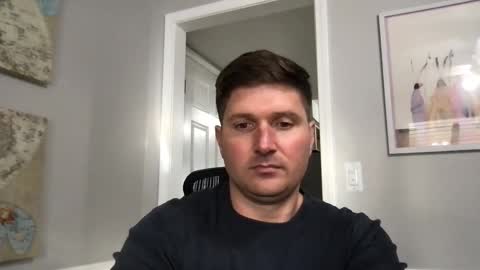 bobbylightfoot3 online show from December 12, 9:58 pm