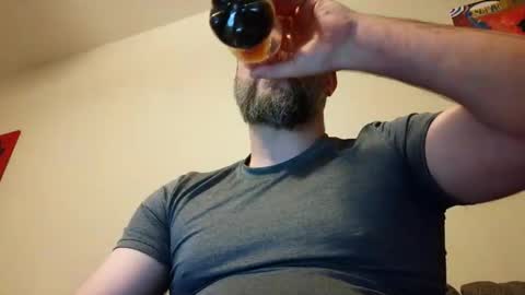 Snapshot of bobchmw chatting on February 15, 7:27 am Bobchmw online show from February 15, 7:27 am