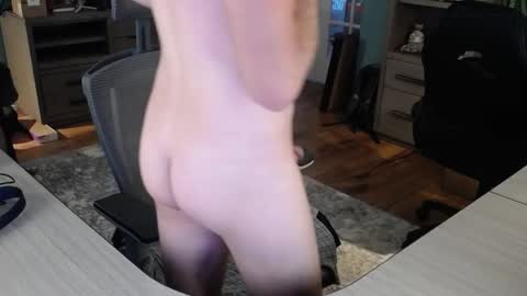 Snapshot of bobtb408 chatting on December 20, 11:05 pm JoeGuyCO online show from December 20, 11:05 pm