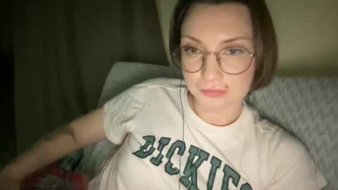 Snapshot of bobwig4 chatting on February 12, 10:15 pm Tips prfr 11-55-111 tok online show from February 12, 10:15 pm