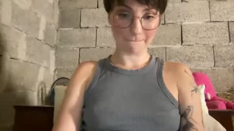 Snapshot of bobwig4 chatting on September 21, 9:05 pm Tips prfr 11-55-111 tok online show from September 21, 9:05 pm