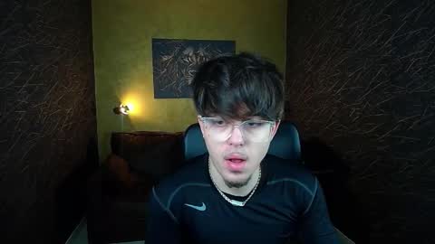 BodhiHayes online show from March 15, 5:35 am