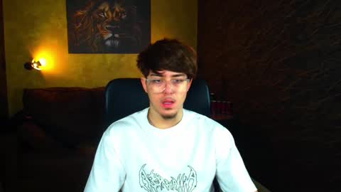 BodhiHayes online show from March 25, 5:46 am