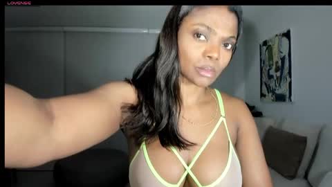 danna online show from April 21, 9:37 am