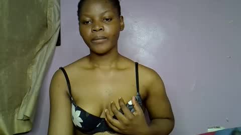 body_desire1 online show from December 18, 11:00 pm