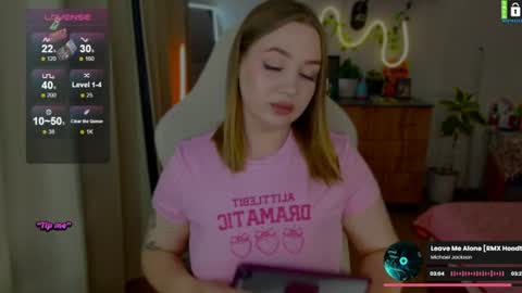  Lina  online show from July 16, 9:32 pm