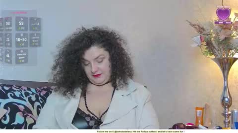 BohoBabeLaxy online show from October 9, 5:38 am