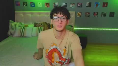 Snapshot of boicute chatting on February 11, 7:12 am ALEXPVT IS OPEN online show from February 11, 7:12 am