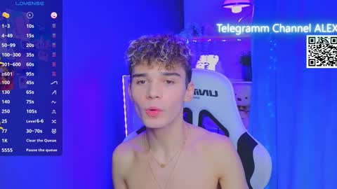 Snapshot of boicute chatting on February 22, 9:26 pm ALEXPVT IS OPEN online show from February 22, 9:26 pm