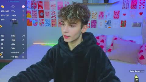 Snapshot of boicute chatting on March 2, 1:15 am ALEXPVT IS OPEN online show from March 2, 1:15 am