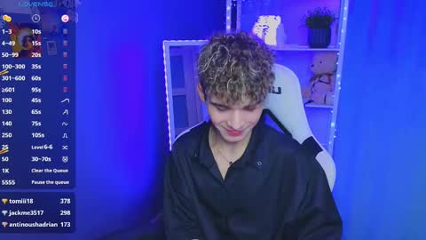 Snapshot of boicute chatting on March 2, 9:54 pm ALEXPVT IS OPEN online show from March 2, 9:54 pm