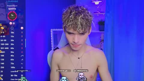 Snapshot of boicute chatting on March 6, 10:15 pm ALEXPVT IS OPEN online show from March 6, 10:15 pm