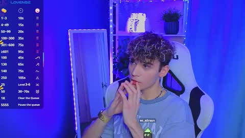 Snapshot of boicute chatting on March 7, 9:38 pm ALEXPVT IS OPEN online show from March 7, 9:38 pm