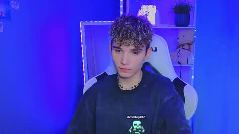 Snapshot of boicute chatting on March 8, 7:42 pm ALEXPVT IS OPEN online show from March 8, 7:42 pm