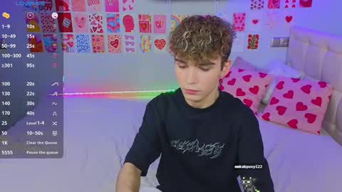 Snapshot of boicute chatting on March 10, 10:24 pm ALEXPVT IS OPEN online show from March 10, 10:24 pm