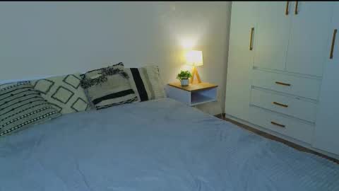 Snapshot of boicute chatting on October 3, 9:06 am ALEXPVT IS OPEN online show from October 3, 9:06 am