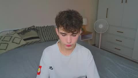 Snapshot of boicute chatting on October 5, 10:13 am ALEXPVT IS OPEN online show from October 5, 10:13 am