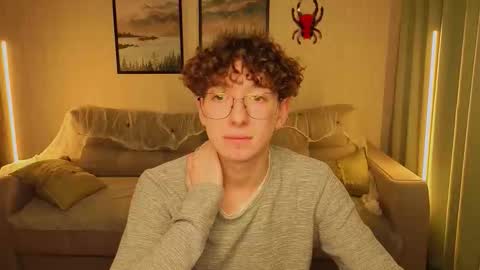 Snapshot of boicute chatting on November 5, 6:41 pm ALEXPVT IS OPEN online show from November 5, 6:41 pm