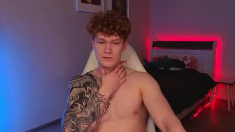 Snapshot of boicute chatting on November 13, 1:26 am ALEXPVT IS OPEN online show from November 13, 1:26 am