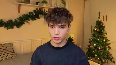 ALEXPVT IS OPEN online show from December 20, 5:20 pm