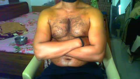 Chris B online show from April 7, 12:00 am