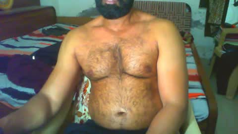 Snapshot of boldinddude chatting on May 16, 12:18 am Chris B online show from May 16, 12:18 am