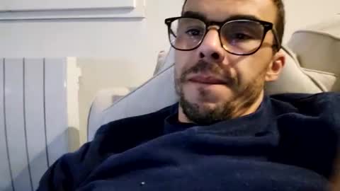 Snapshot of bomale89 chatting on January 5, 8:10 pm bomale89 online show from January 5, 8:10 pm