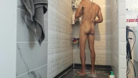 Snapshot of bomale89 chatting on September 26, 11:25 am bomale89 online show from September 26, 11:25 am