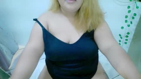 bombastic_darla online show from September 27, 7:35 am