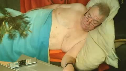 Snapshot of bomber59potsdam chatting on December 21, 10:30 pm Bomber59potsdam online show from December 21, 10:30 pm