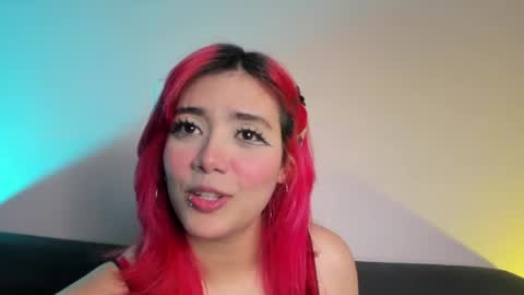 bombon online show from April 1, 1:41 pm