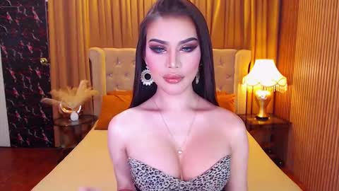 bombshellanita online show from October 8, 6:49 pm