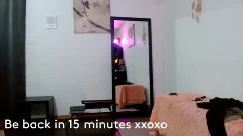 Snapshot of bombshellbaeby chatting on November 4, 5:28 am BombshellBaeby online show from November 4, 5:28 am