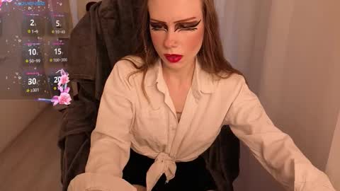 Karen online show from December 3, 4:05 pm