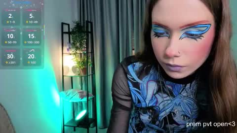 Karen online show from January 14, 2:23 pm