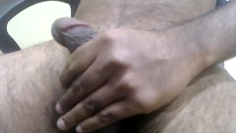 Snapshot of bond007pt2 chatting on December 16, 6:35 pm bond007pt2 online show from December 16, 6:35 pm