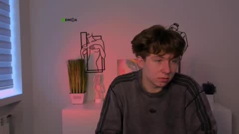 Snapshot of bondi_vv chatting on October 24, 8:33 am bondi_vv online show from October 24, 8:33 am