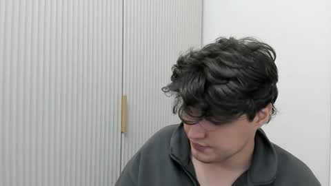 bondistar online show from September 25, 3:27 pm