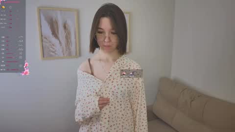 bondistar online show from November 17, 1:39 pm