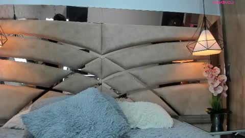 Snapshot of bonet_iris chatting on July 21, 11:01 am bonet_iris online show from July 21, 11:01 am