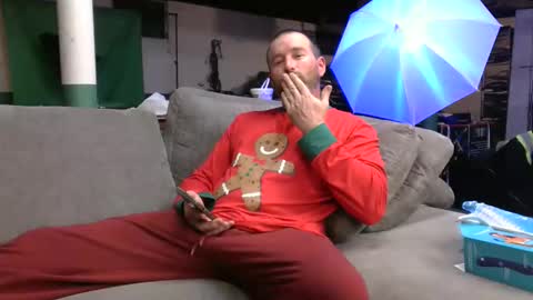 Snapshot of bongripingclitlicker chatting on March 3, 4:07 am bongripingclitlicker online show from March 3, 4:07 am